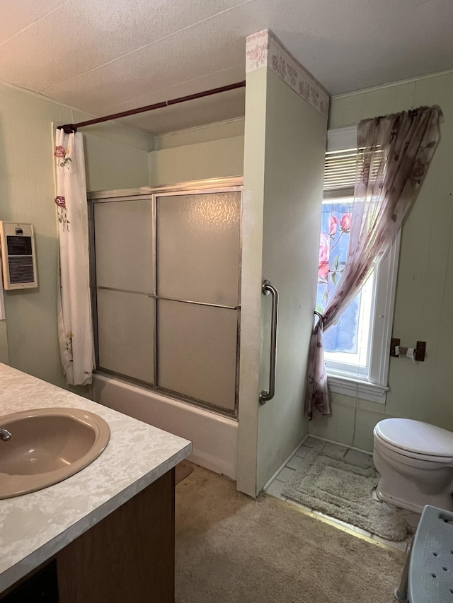 bathroom with a shower with curtain, vanity, and toilet