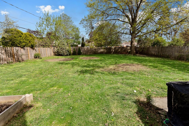 29458 Walker Dr, Warren, MI 48092 - view of yard
