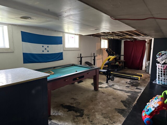 752 E Philadelphia Blvd, Flint, MI 48505 - game room with concrete flooring