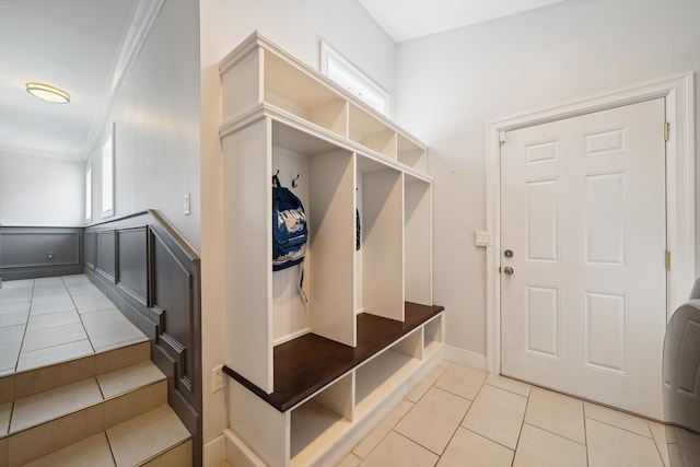 6481 Wardell, West Bloomfield, MI 48324 - mudroom with light tile patterned floors and ornamental molding