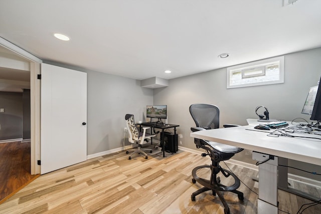 6481 Wardell, West Bloomfield, MI 48324 - office area with light wood-style flooring, baseboards, and recessed lighting