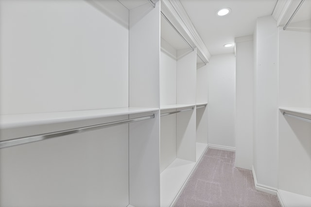 5215 Deer Run Cir, Orchard Lake, MI 48323 - walk in closet with light carpet