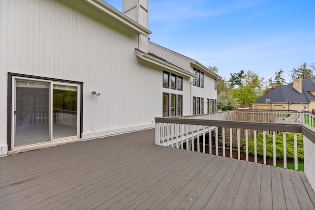 5215 Deer Run Cir, Orchard Lake, MI 48323 - view of wooden deck