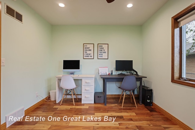 1416 Airfield Ln, Midland, MI 48642 - office area featuring wood finished floors, recessed lighting, baseboards, and a ceiling fan