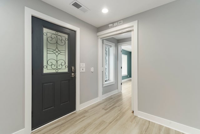 3246 Millwall Ave, Keego Harbor, MI 48320 - entrance foyer with light wood-type flooring, baseboards, and recessed lighting