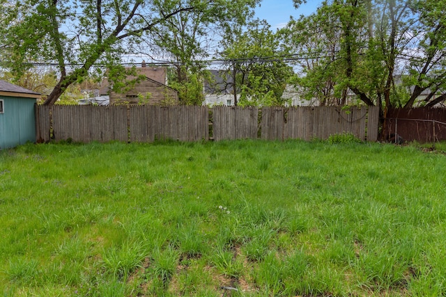 19178 Sherwood St, Detroit, MI 48234 - view of fenced backyard
