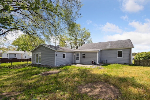 25034 Redfield St, Edwardsburg, MI 49112 - back of house featuring a patio