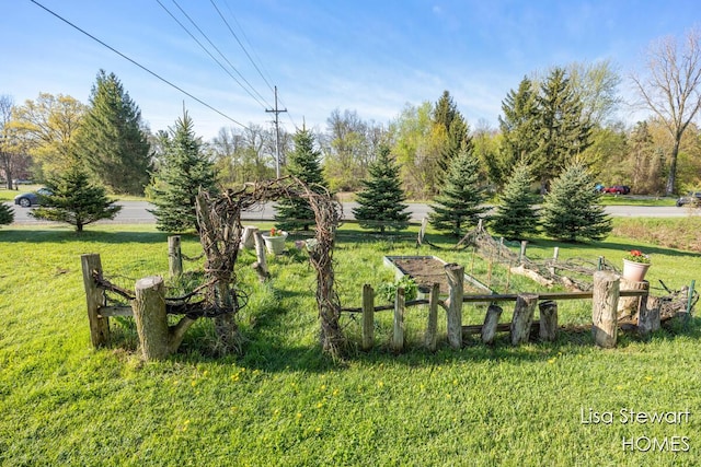 2445 Honey Creek Ave NE, Ada, MI 49301 - view of green lawn