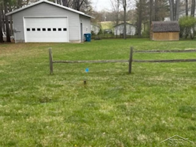 5603 N Easy St, Sanford, MI 48657