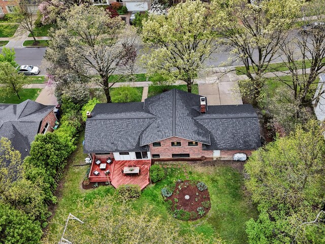 aerial view of property and surrounding area