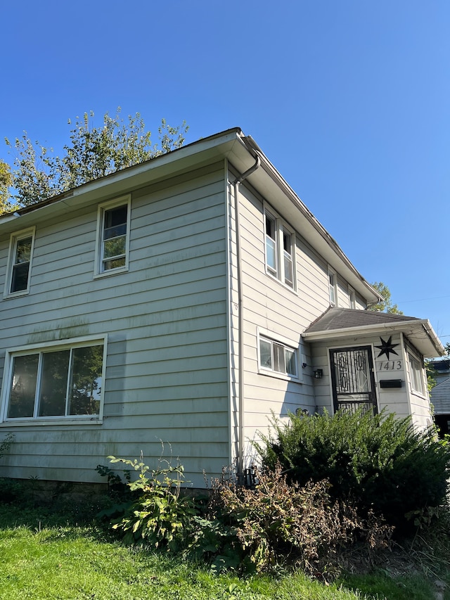 view of side of home