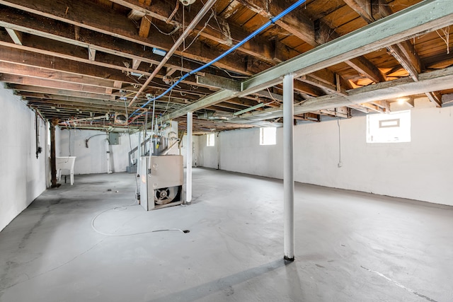 9171 Bishop St, Detroit, MI 48224 - view of below grade area