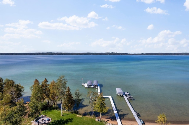 9214 Myrtle Ln, Alden, MI 49612