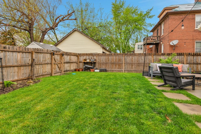 3901 Bedford St, Detroit, MI 48224 - view of yard