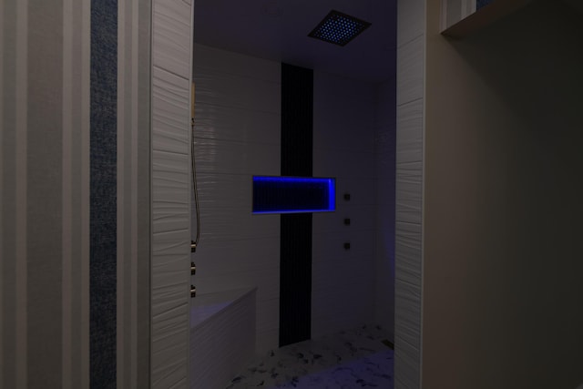 8811 Waruf Ave, Portage, MI 49002 - full bathroom featuring a tile shower
