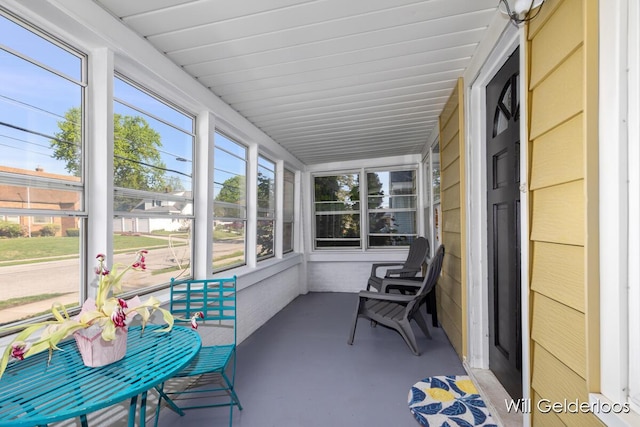 view of sunroom / solarium