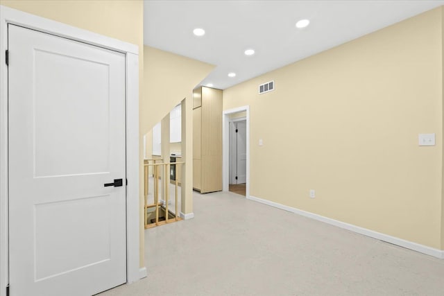 475 Algonquin St, Detroit, MI 48215 - hall featuring baseboards and recessed lighting