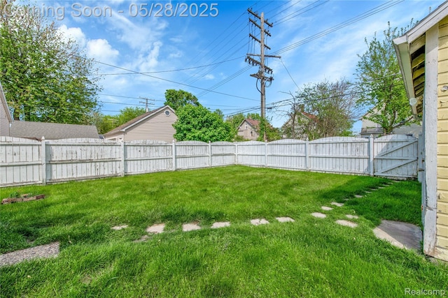 414 Riverview Ave, Monroe, MI 48162 - view of yard