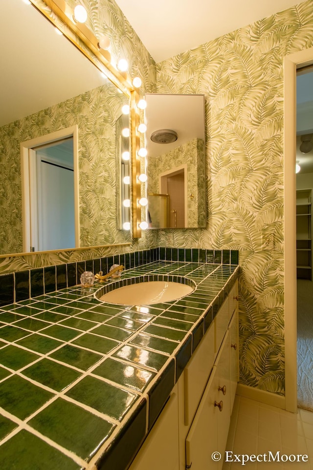 632 Cascade Hills Rdg SE Unit 16, Grand Rapids, MI 49546 - photo 50