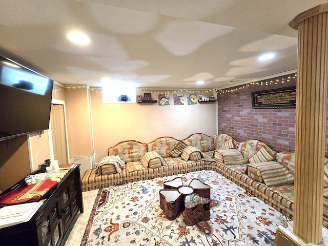 living area featuring recessed lighting