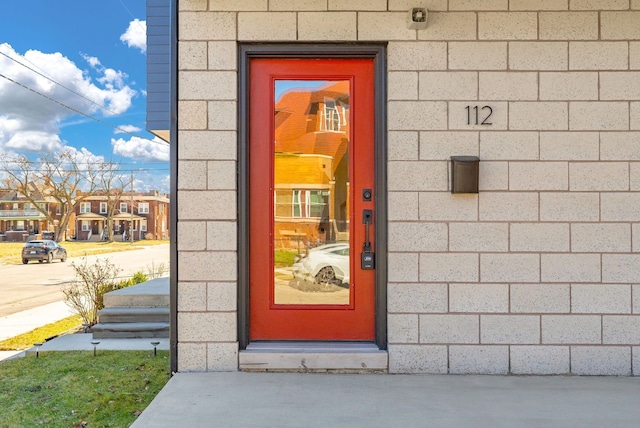 112 Mount Vernon St, Detroit, MI 48202 - entrance to property with concrete block siding