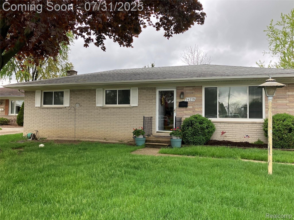 14219 Jane Ct, Warren, MI 48088 - photo 1