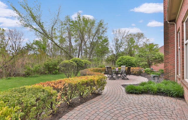 61450 Wedgewood Dr, Washington, MI 48094 - view of patio / terrace featuring outdoor dining area