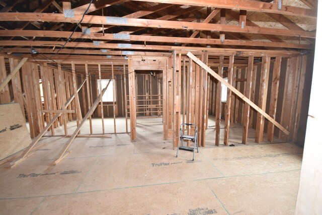 130 Reid Rd, Grand Blanc, MI 48439 - view of misc room