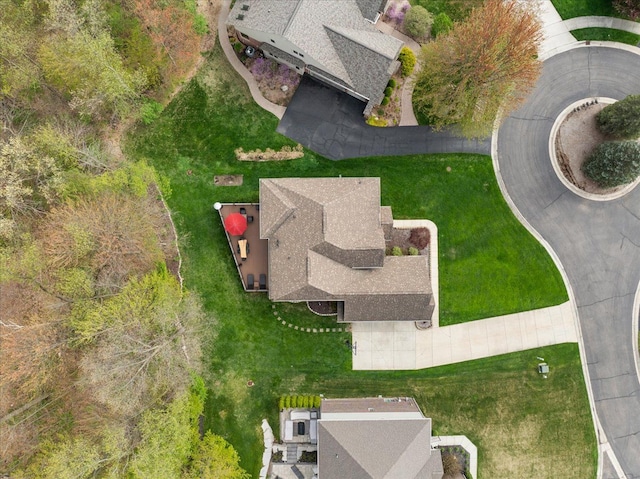 5633 Golf Pointe Dr, Clarkston, MI 48348 - drone / aerial view