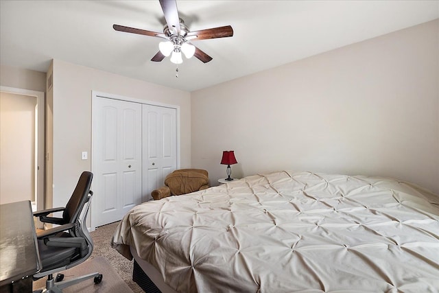 5633 Golf Pointe Dr, Clarkston, MI 48348 - carpeted bedroom with a closet and a ceiling fan