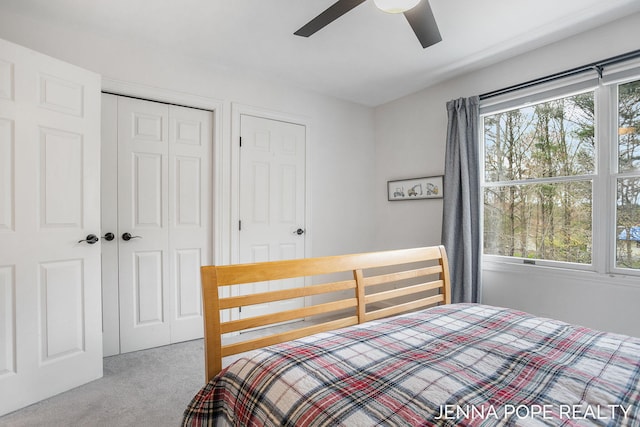 16840 Cricket Ct, Grand Haven, MI 49417 - carpeted bedroom featuring ceiling fan