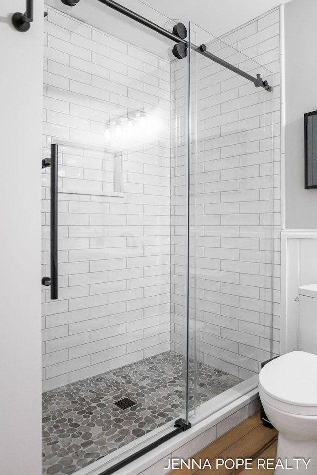 16840 Cricket Ct, Grand Haven, MI 49417 - full bath featuring a stall shower and toilet