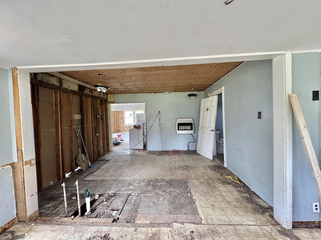 garage featuring heating unit