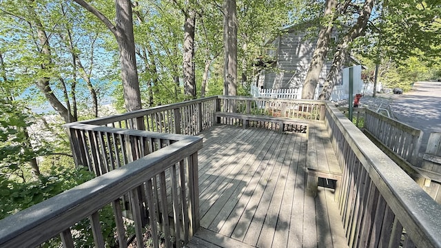 16153 Krob Rd, Union Pier, MI 49129 - view of deck