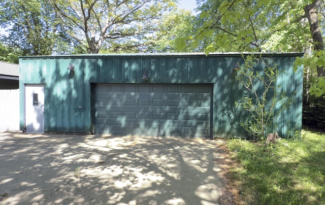 16153 Krob Rd, Union Pier, MI 49129 - view of detached garage