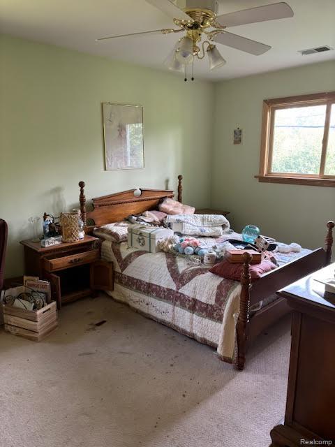 25370 Chapelweigh Dr, Farmington Hills, MI 48336 - bedroom featuring carpet flooring and ceiling fan