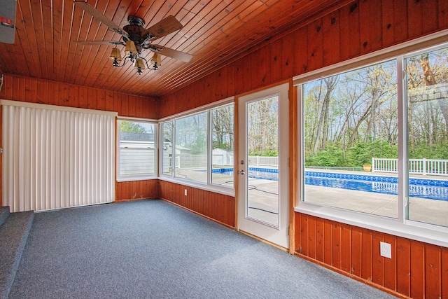 1507 Pinehurst Ln, Niles, MI 49120 - unfurnished sunroom with ceiling fan