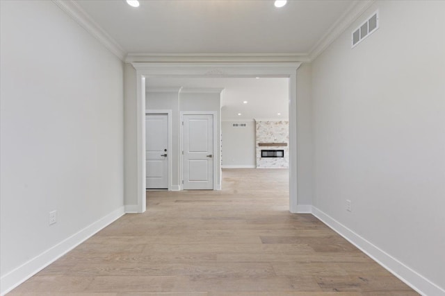 3408 Eastern Ave, Rochester Hills, MI 48307 - hall with ornamental molding, light wood finished floors, recessed lighting, and baseboards