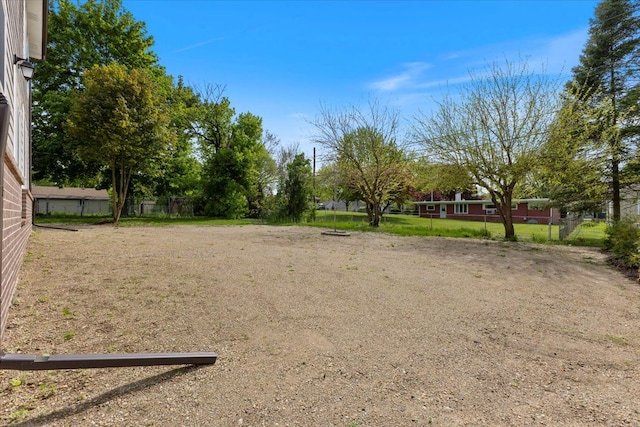 3408 Eastern Ave, Rochester Hills, MI 48307 - view of yard with fence