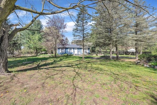 4953 Clintonville Rd, Clarkston, MI 48346 - view of yard