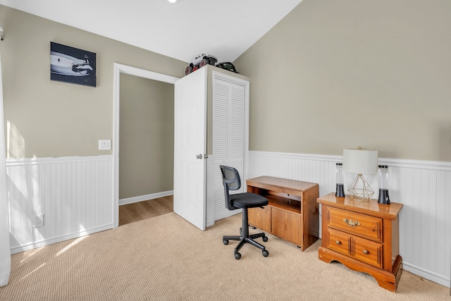 4953 Clintonville Rd, Clarkston, MI 48346 - carpeted office space featuring a wainscoted wall