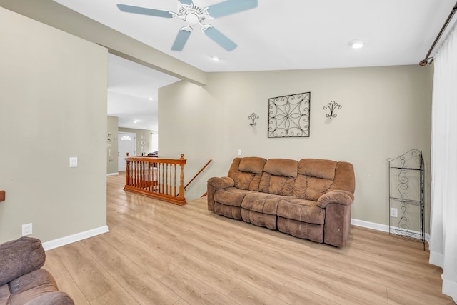4953 Clintonville Rd, Clarkston, MI 48346 - living area featuring ceiling fan, light wood finished floors, lofted ceiling, baseboards, and recessed lighting