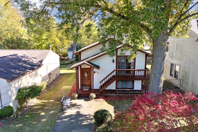 1975 Oldtown Ave, West Bloomfield, MI 48324 - view of front facade
