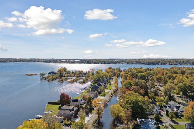 1975 Oldtown Ave, West Bloomfield, MI 48324 - aerial perspective of suburban area with a nearby body of water