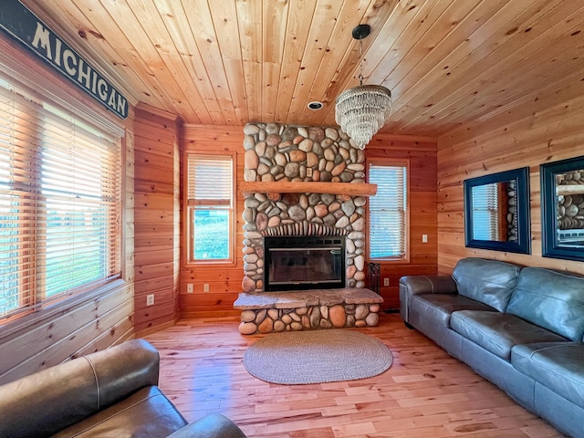 9865 Paradise Hills Dr, Central Lake, MI 49622