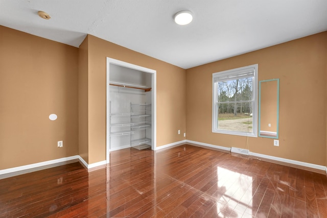 9733 W Jennings Rd, Lake City, MI 49651