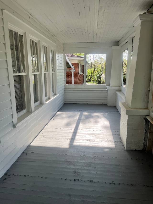 27305 Norfolk St, Inkster, MI 48141 - view of unfurnished sunroom