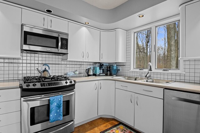 1451 S Bay View Trl, Suttons Bay, MI 49682