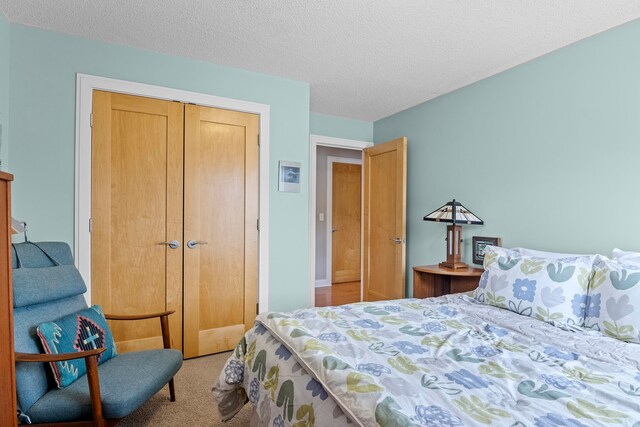 1451 S Bay View Trl, Suttons Bay, MI 49682