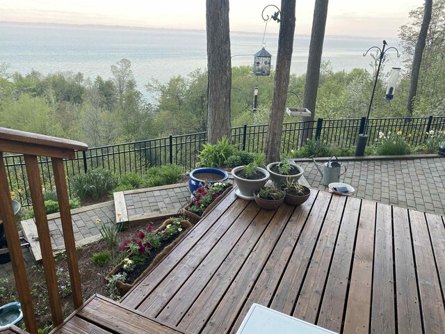 1451 S Bay View Trl, Suttons Bay, MI 49682